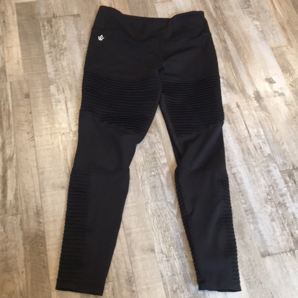 Workout Empire Regalia leggings